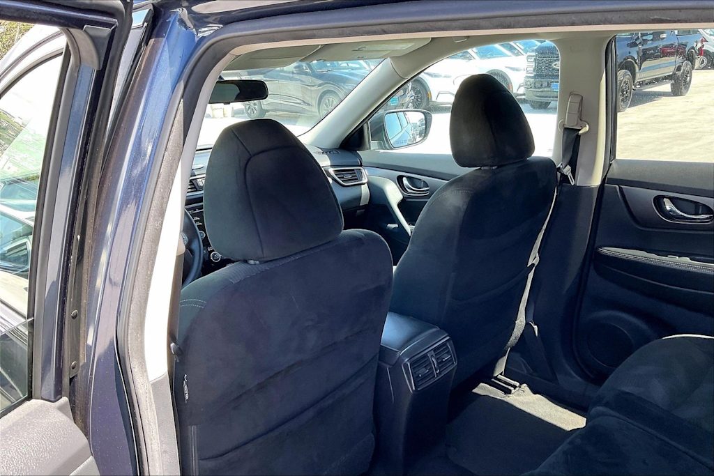 Thumbnail: 2016 Nissan Rogue - 20