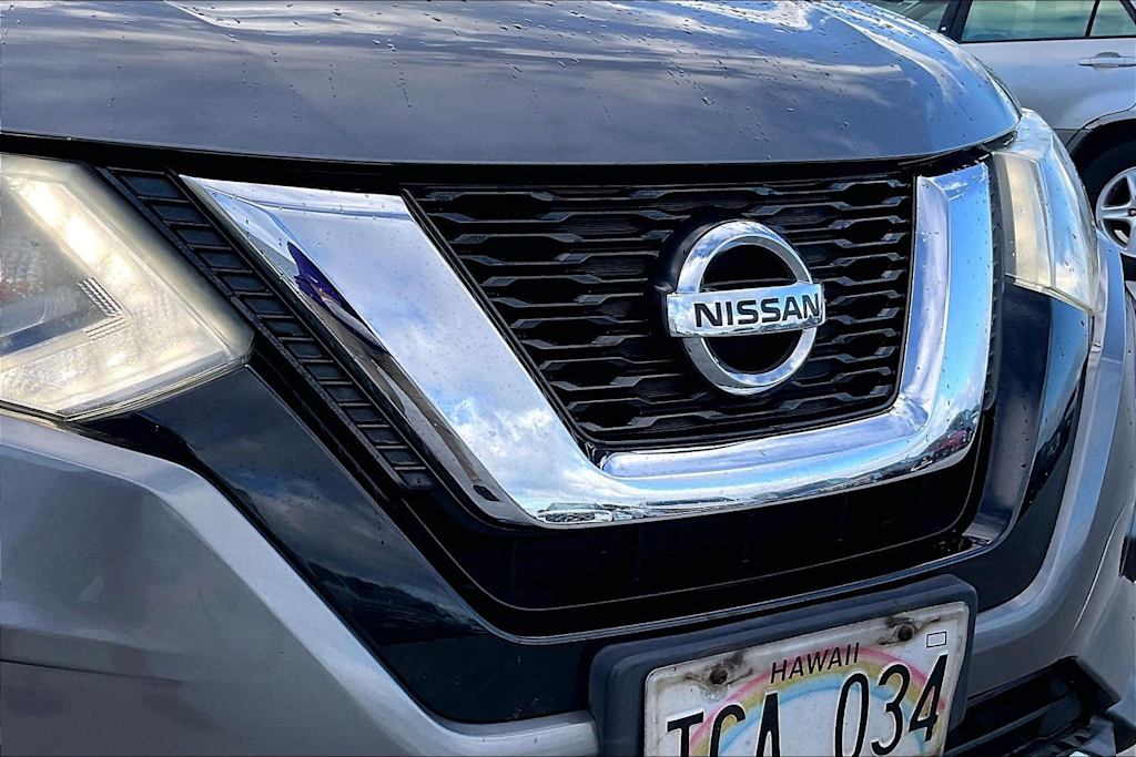 Thumbnail: 2017 Nissan Rogue - 33