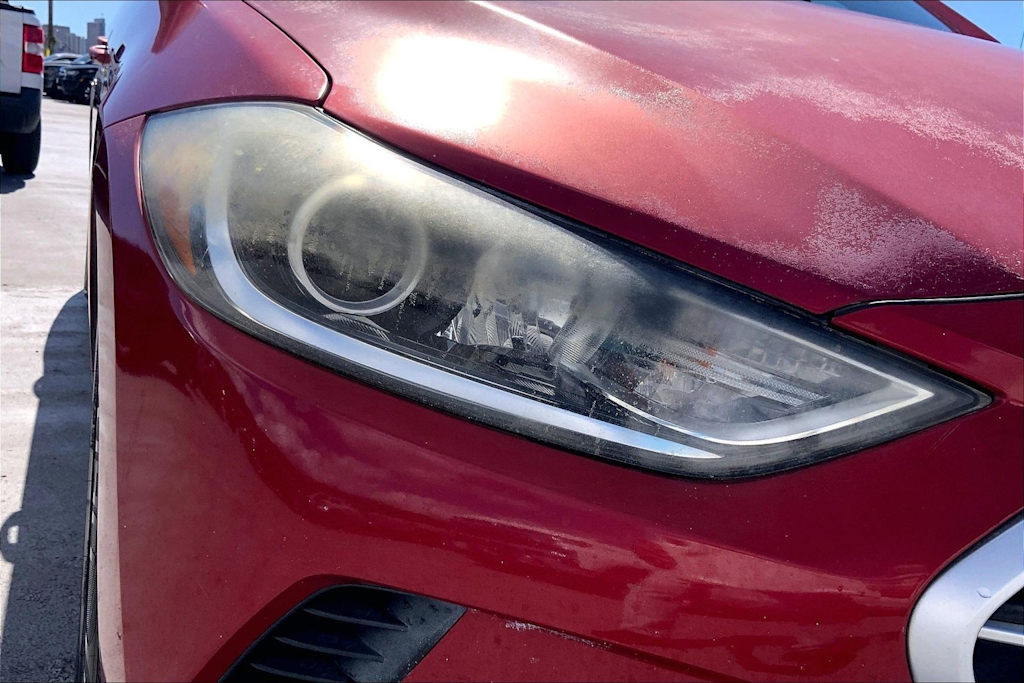 Thumbnail: 2017 Hyundai Elantra - 31