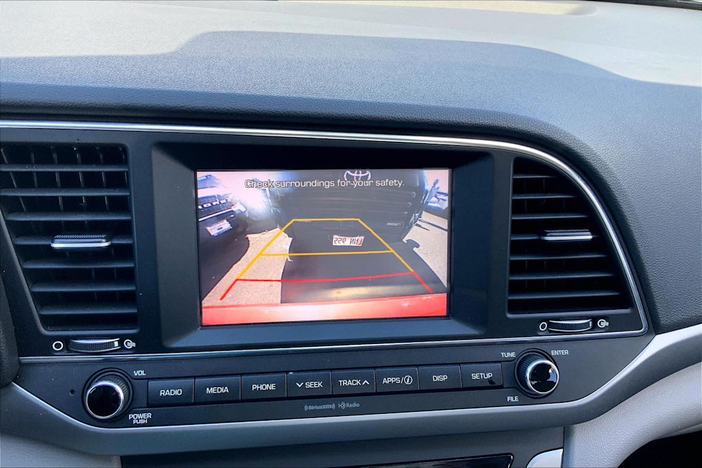 Thumbnail: 2017 Hyundai Elantra - 26