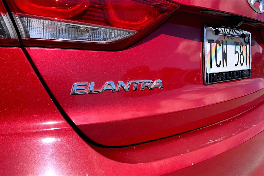 Thumbnail: 2017 Hyundai Elantra - 7