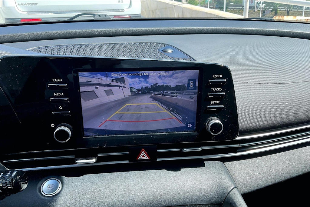Thumbnail: 2022 Hyundai Elantra - 26