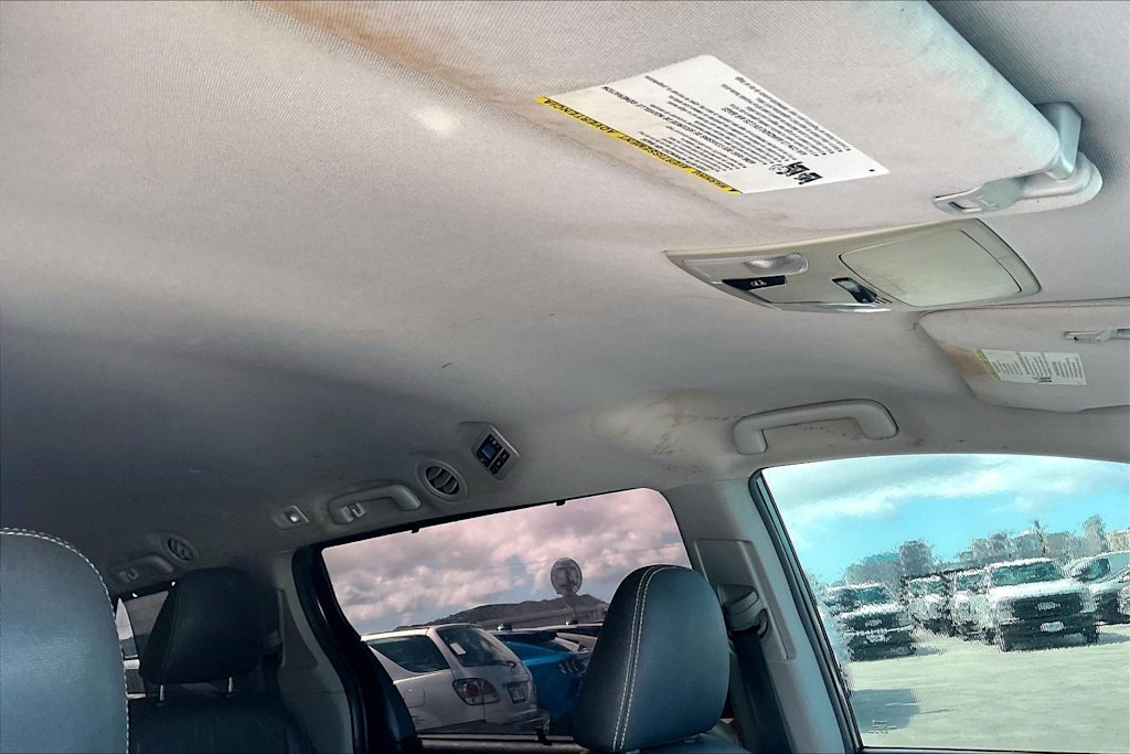 Thumbnail: 2016 Toyota Sienna - 30