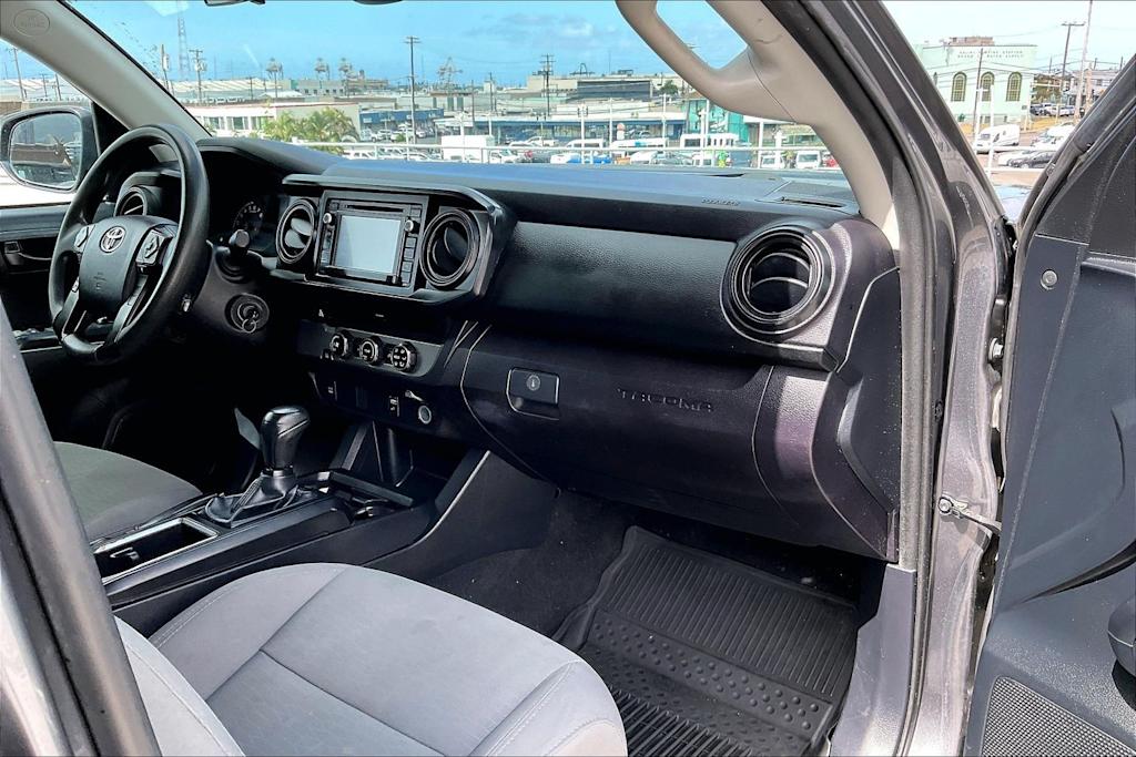 Thumbnail: 2018 Toyota Tacoma - 24