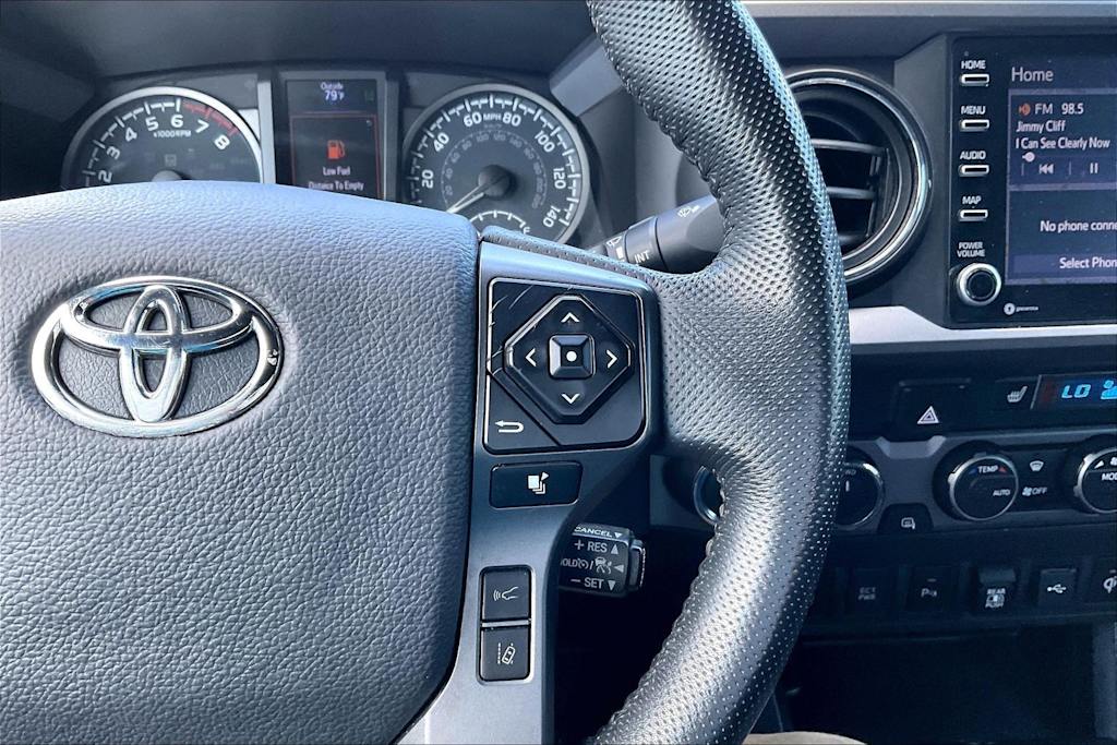 Thumbnail: 2020 Toyota Tacoma - 25