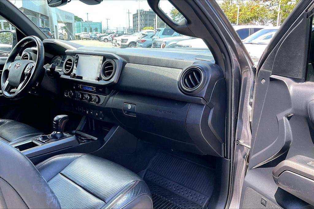Thumbnail: 2020 Toyota Tacoma - 23
