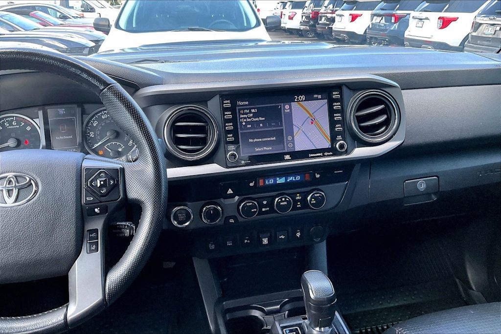 Thumbnail: 2020 Toyota Tacoma - 15