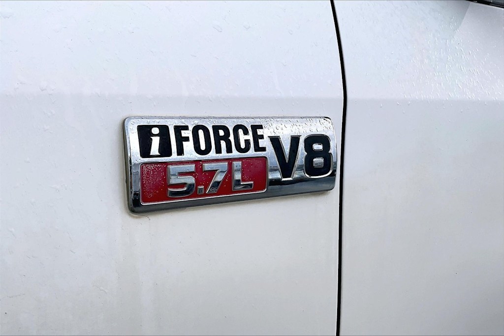 Thumbnail: 2011 Toyota Tundra - 6