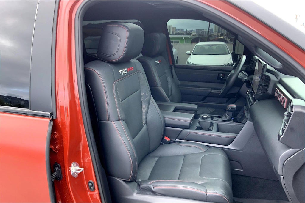 Thumbnail: 2024 Toyota Tundra - 12