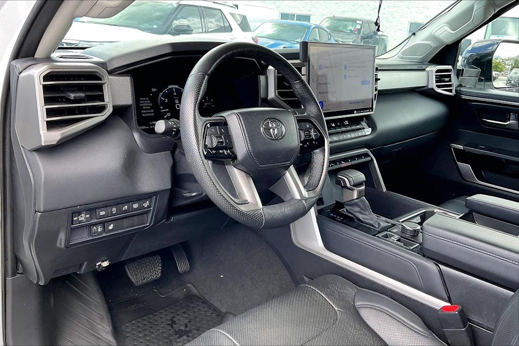 Thumbnail: 2024 Toyota Tundra - 2