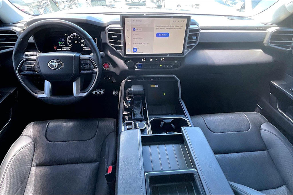 Thumbnail: 2024 Toyota Tundra - 10