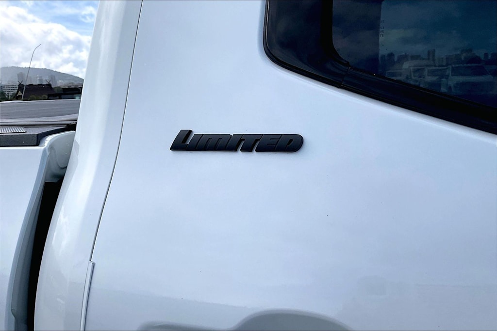 Thumbnail: 2024 Toyota Tundra - 7