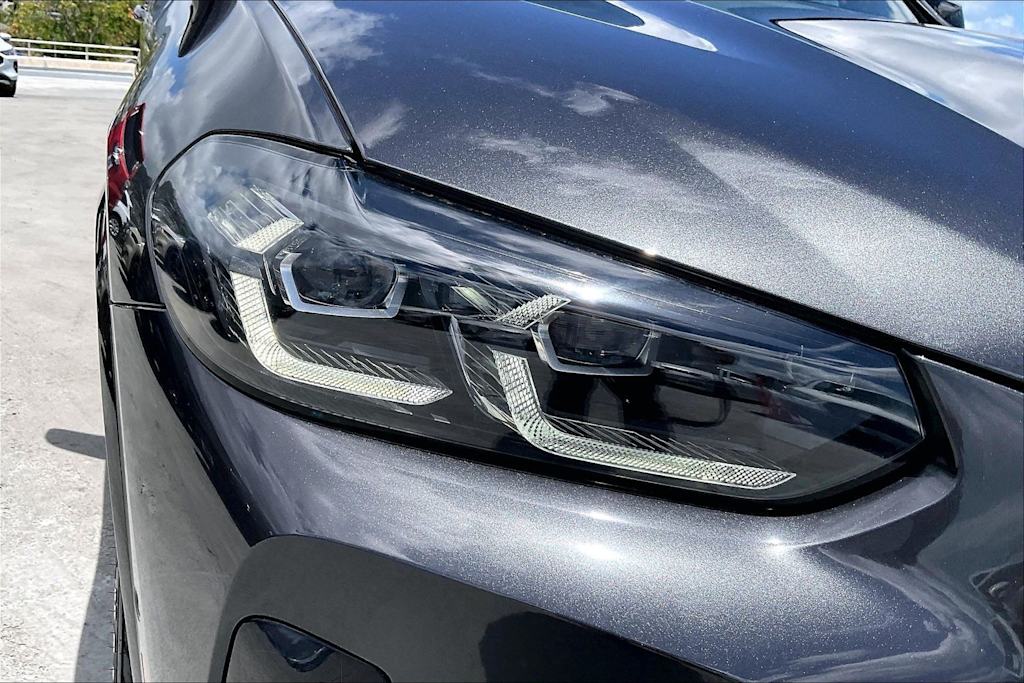 Thumbnail: 2023 BMW X3 - 31
