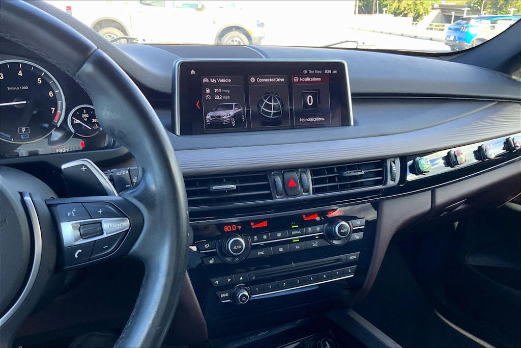 Thumbnail: 2018 BMW X5 - 16