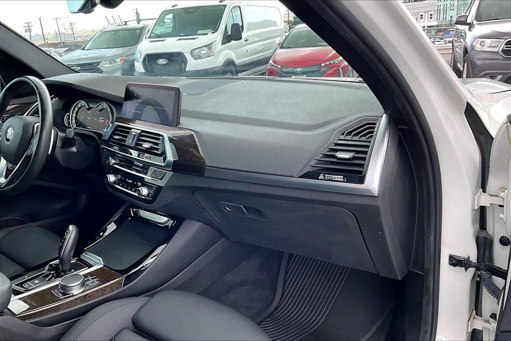 Thumbnail: 2019 BMW X3 - 15