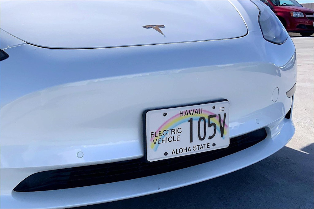 Thumbnail: 2021 Tesla Model 3 - 33