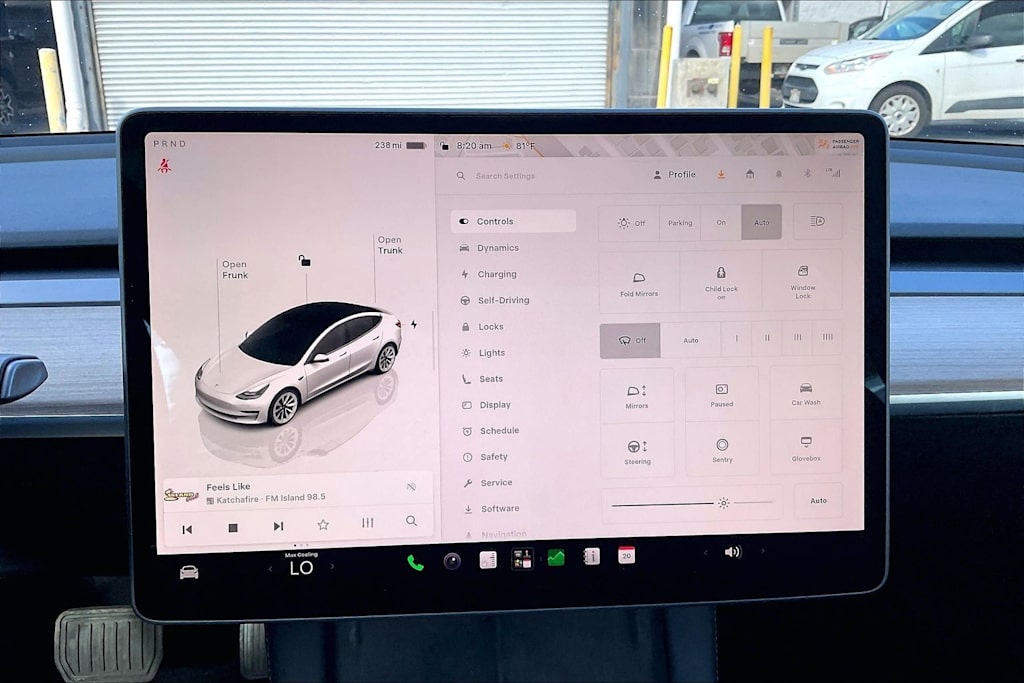 Thumbnail: 2023 Tesla Model 3 - 21