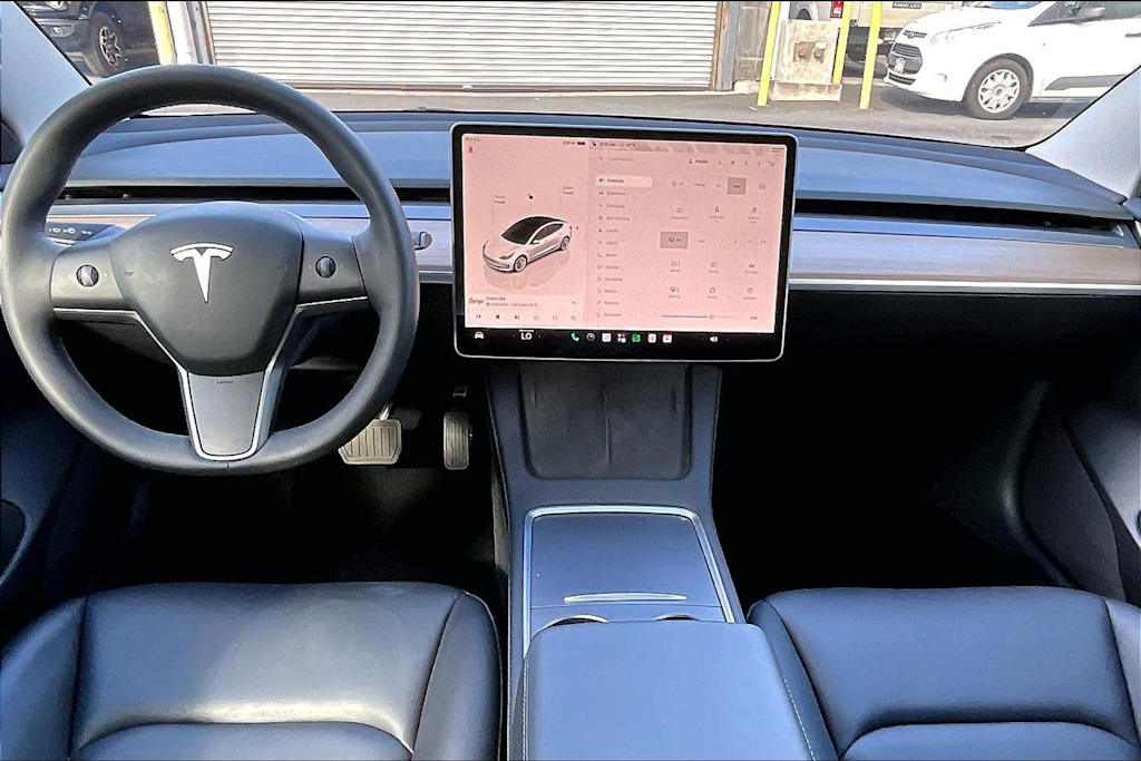 Thumbnail: 2023 Tesla Model 3 - 9