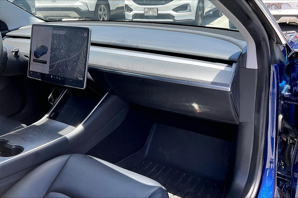 Thumbnail: 2020 Tesla Model 3 - 23