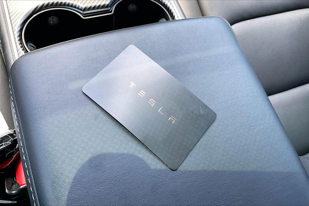 Thumbnail: 2020 Tesla Model 3 - 20