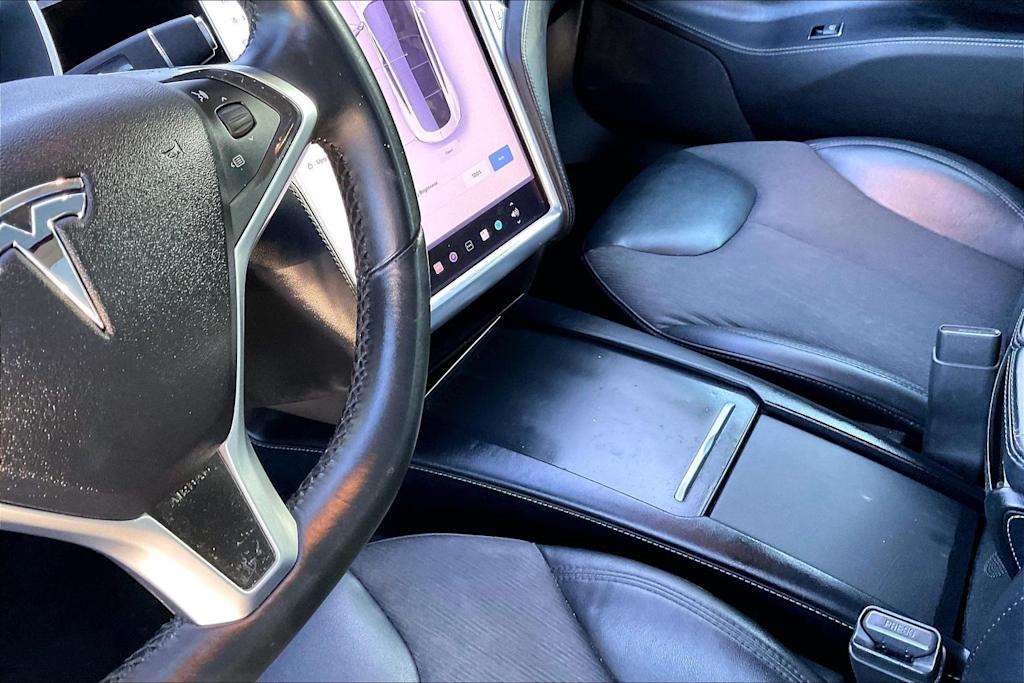Thumbnail: 2016 Tesla Model S - 20