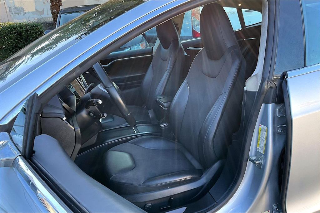 Thumbnail: 2016 Tesla Model S - 9