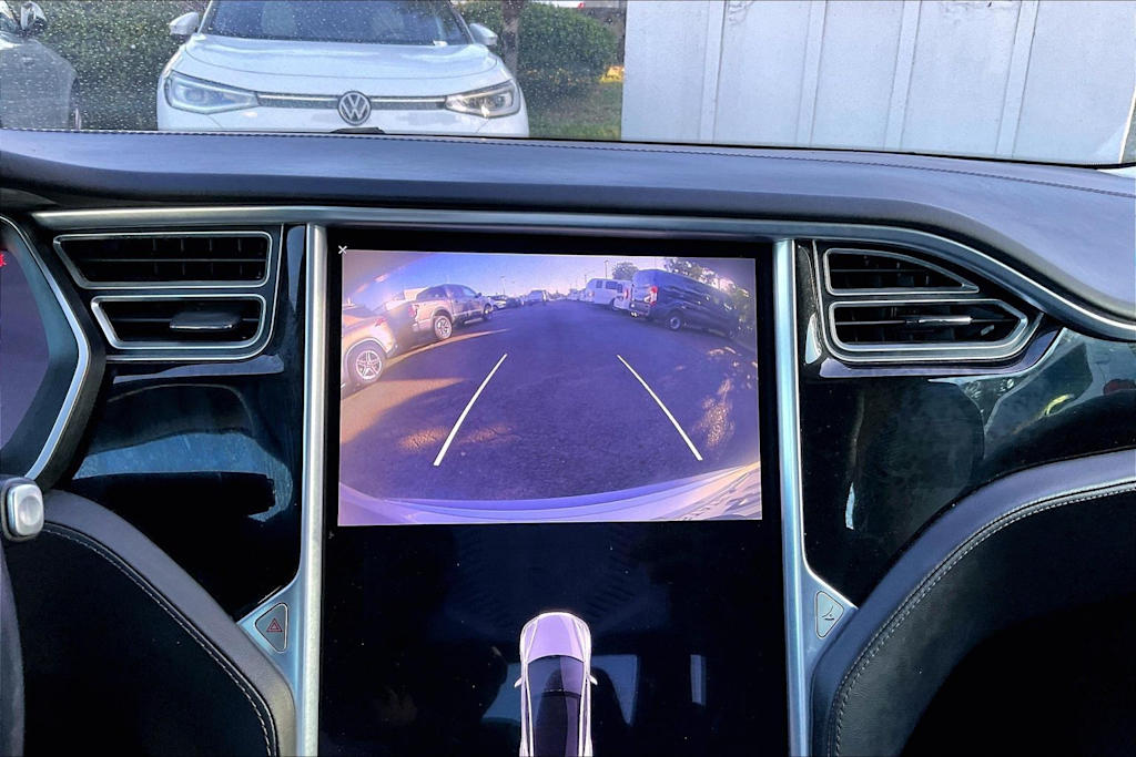 Thumbnail: 2016 Tesla Model S - 14