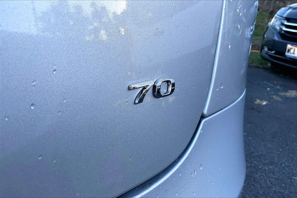 Thumbnail: 2016 Tesla Model S - 6