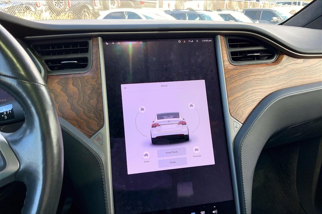 2019 Tesla Model X Long Range 14