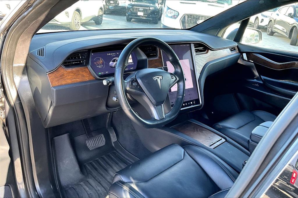 Thumbnail: 2020 Tesla Model X - 2