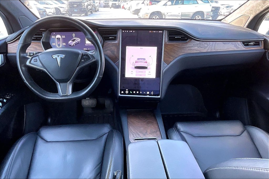 Thumbnail: 2020 Tesla Model X - 9