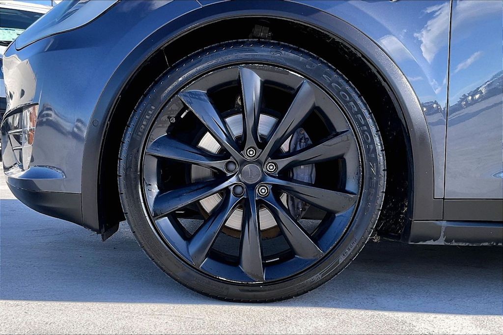 Thumbnail: 2020 Tesla Model X - 8