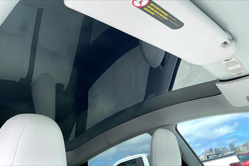 Thumbnail: 2021 Tesla Model Y - 30