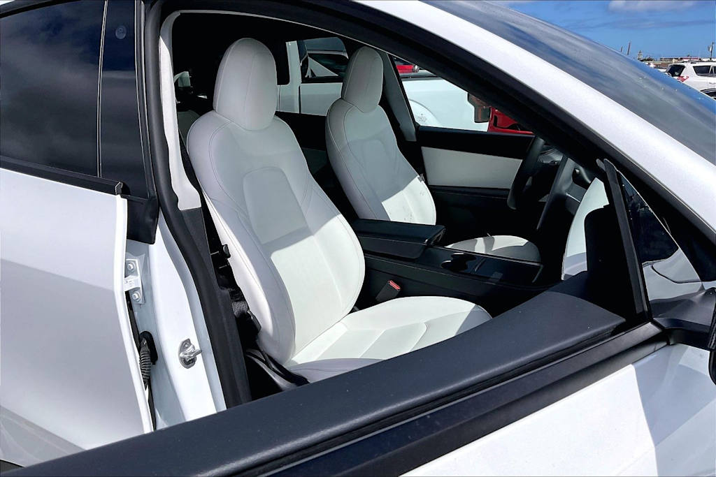 Thumbnail: 2021 Tesla Model Y - 11