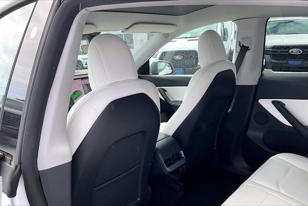 Thumbnail: 2021 Tesla Model Y - 12