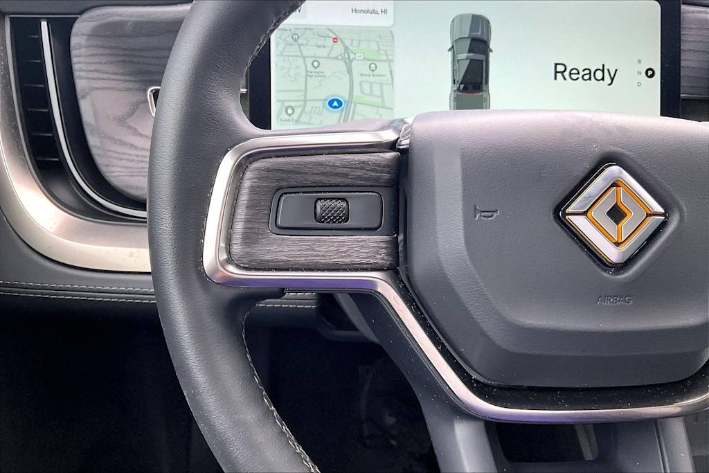 Thumbnail: 2025 Rivian R1T - 24