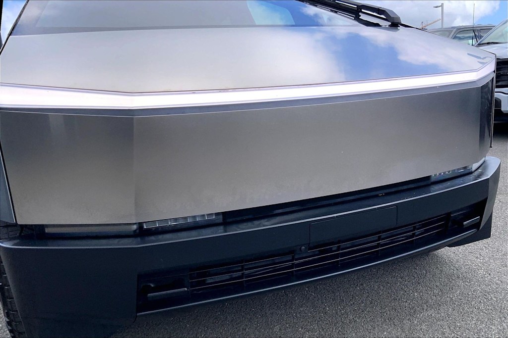 Thumbnail: 2024 Tesla Cybertruck - 33