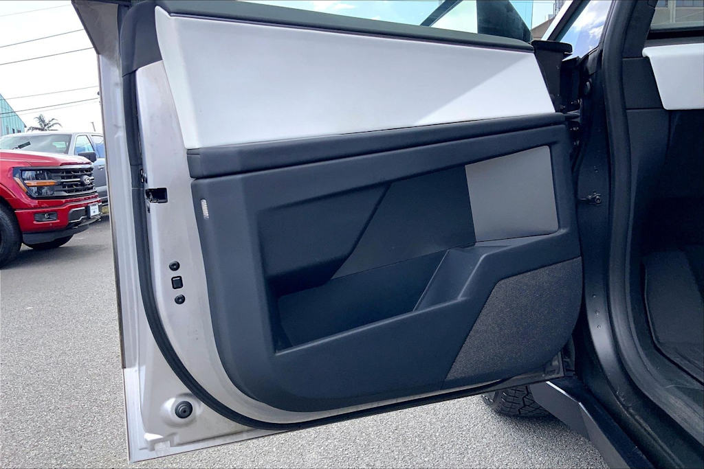 Thumbnail: 2024 Tesla Cybertruck - 27