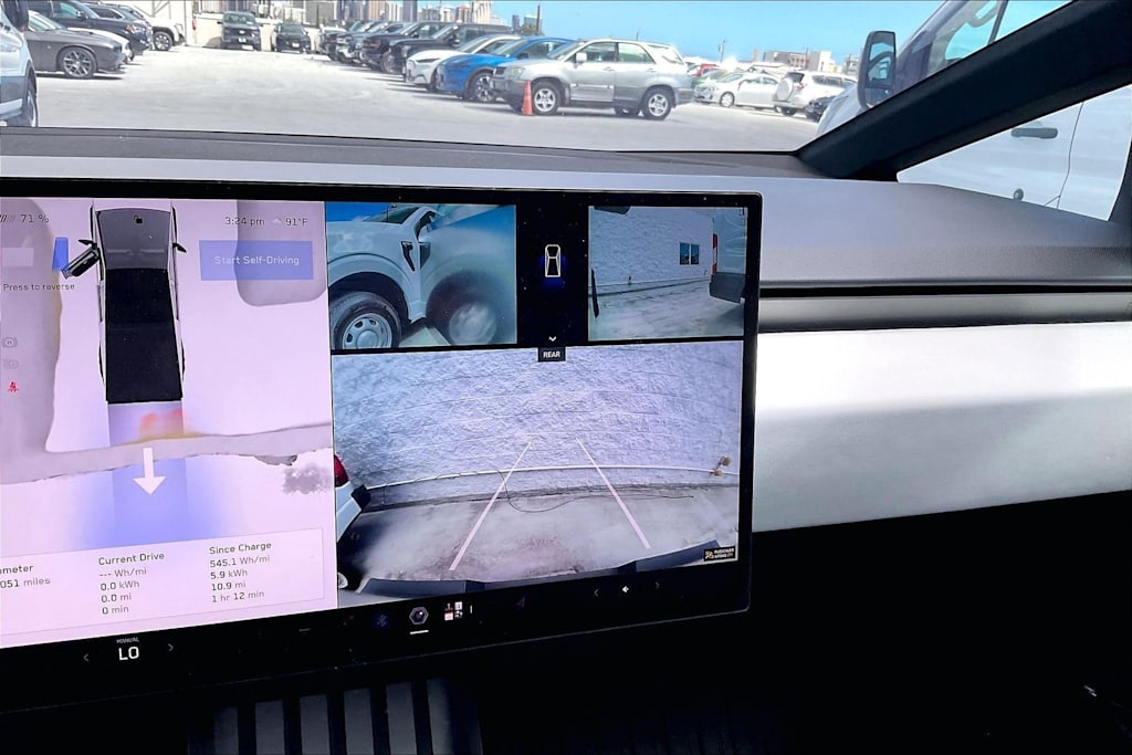 Thumbnail: 2024 Tesla Cybertruck - 14