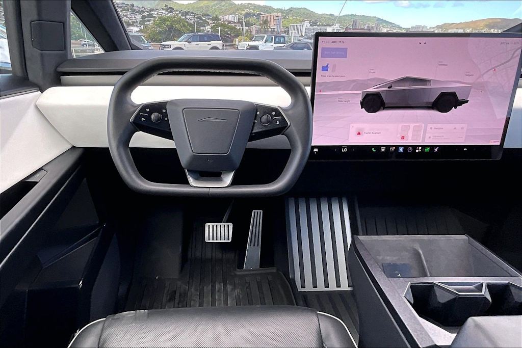 Thumbnail: 2024 Tesla Cybertruck - 13