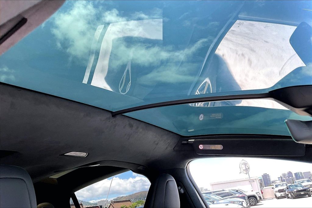 Thumbnail: 2023 Tesla Model X - 31