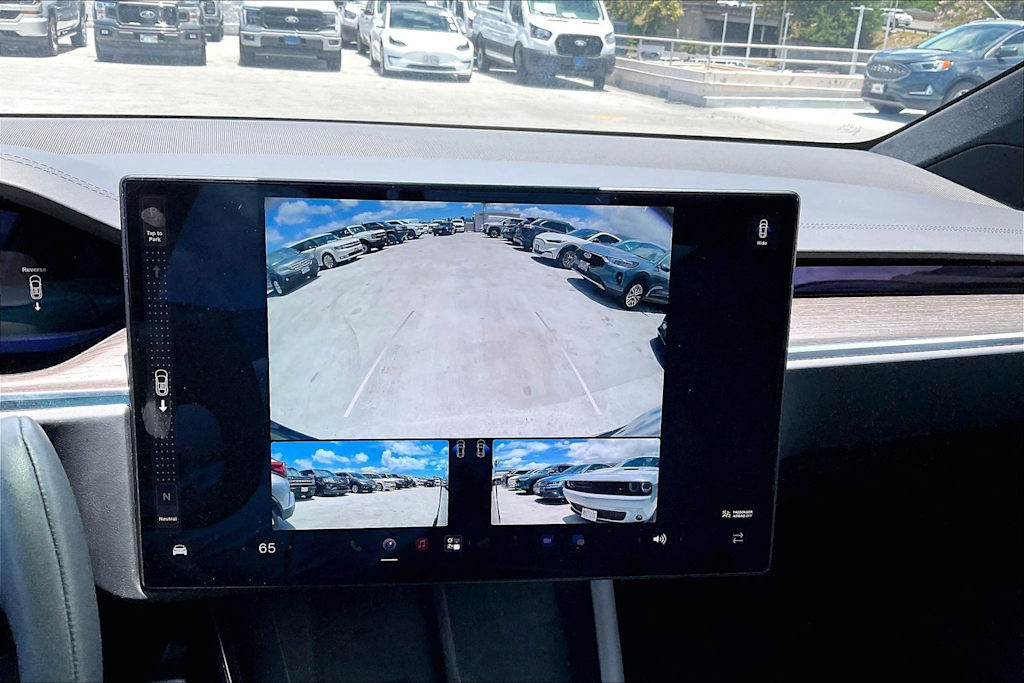Thumbnail: 2023 Tesla Model X - 27