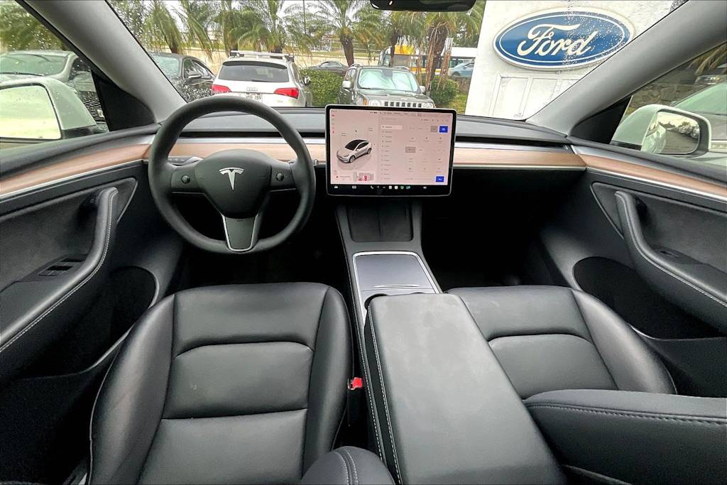 Thumbnail: 2023 Tesla Model Y - 9