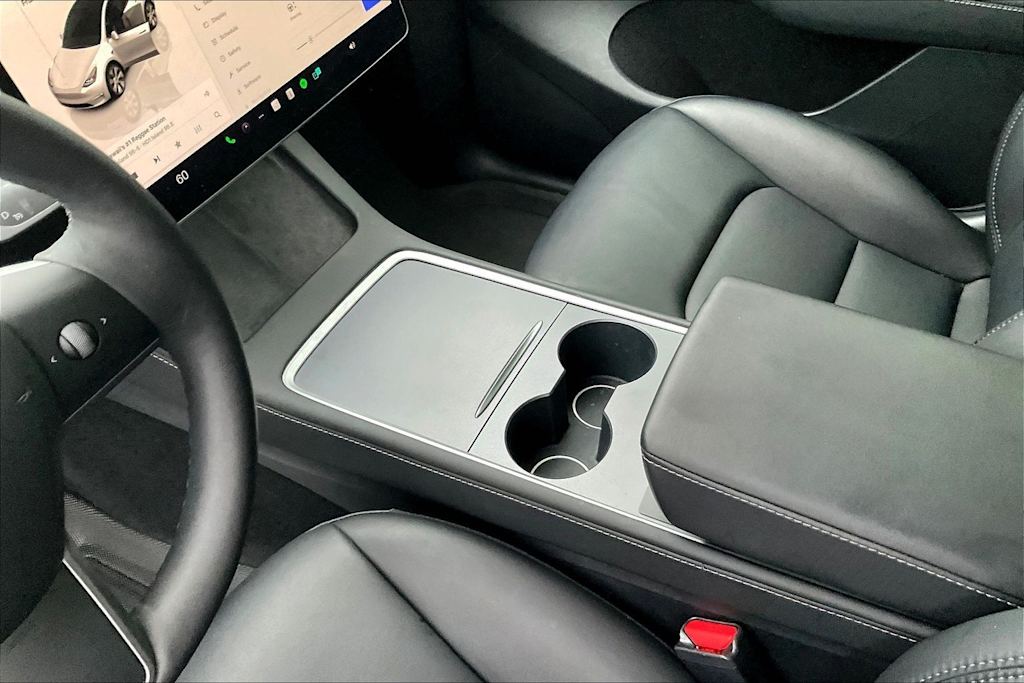Thumbnail: 2023 Tesla Model Y - 18