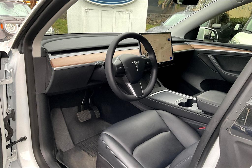 Thumbnail: 2023 Tesla Model Y - 2
