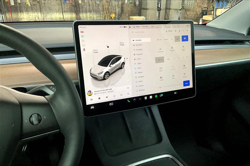 Thumbnail: 2023 Tesla Model Y - 15
