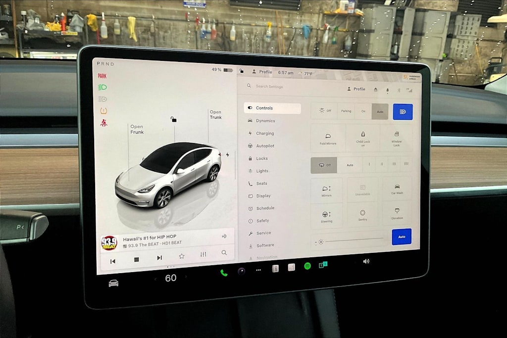 Thumbnail: 2023 Tesla Model Y - 19