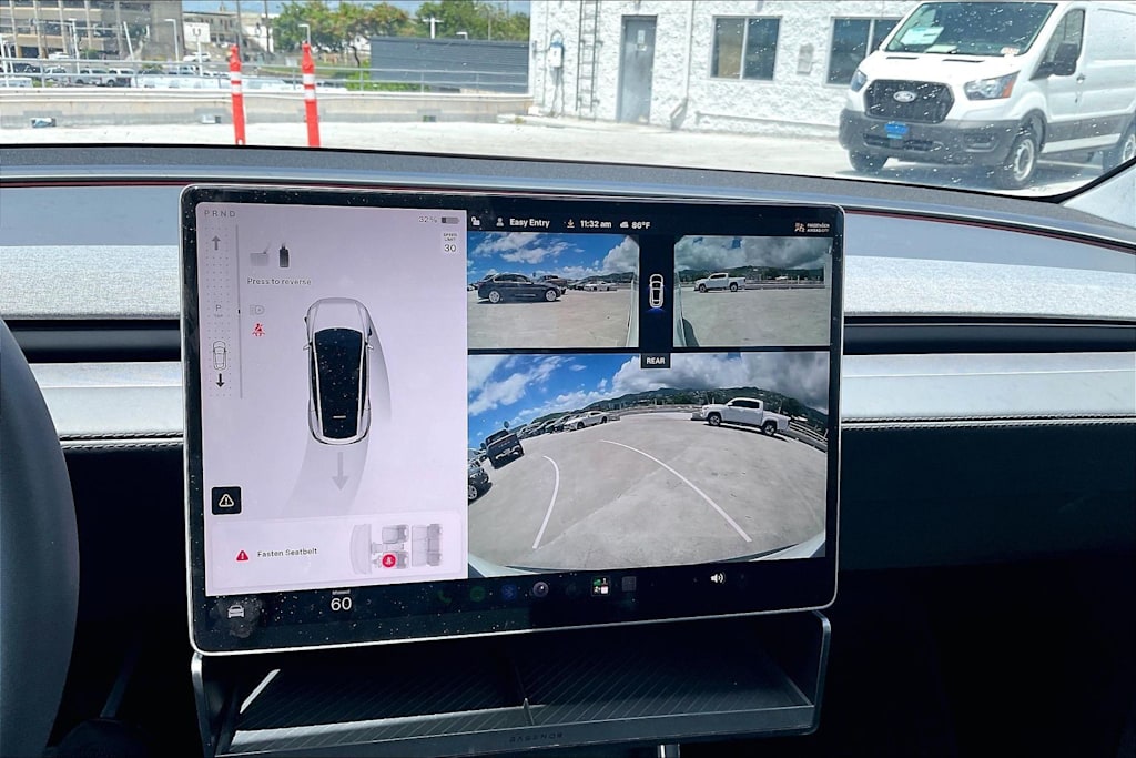 Thumbnail: 2026 Tesla Model Y - 27