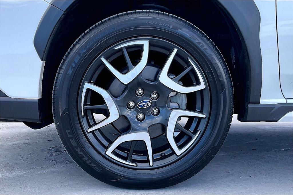 Thumbnail: 2022 Subaru Crosstrek - 8