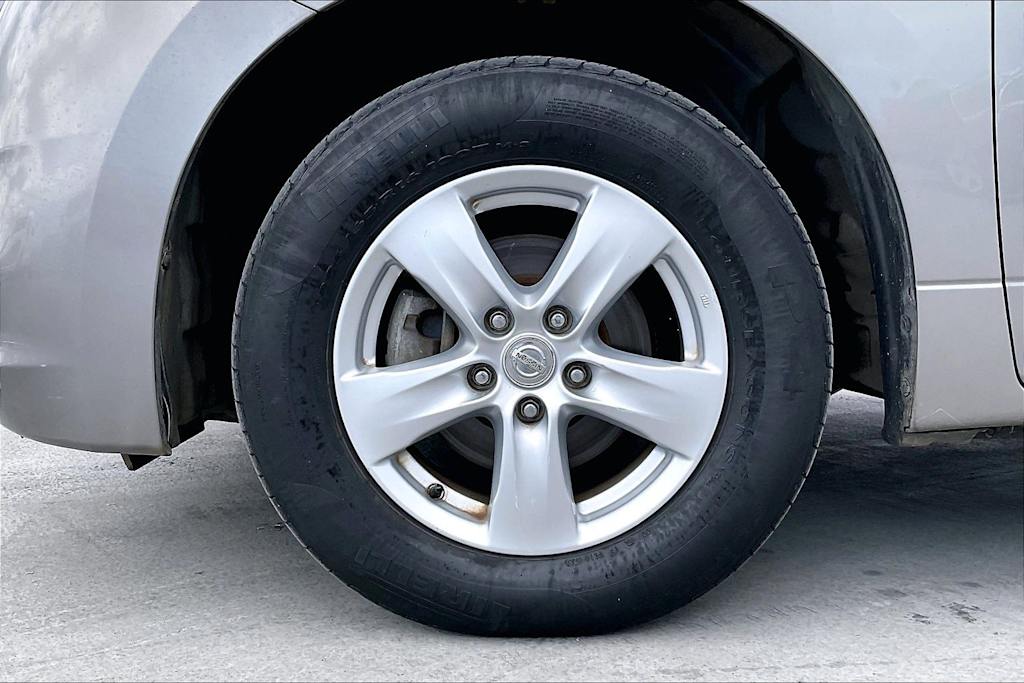 Thumbnail: 2011 Nissan Quest - 8